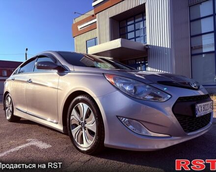 Сірий Хендай Соната, об'ємом двигуна 2.4 л та пробігом 205 тис. км за 11000 $, фото 6 на Automoto.ua