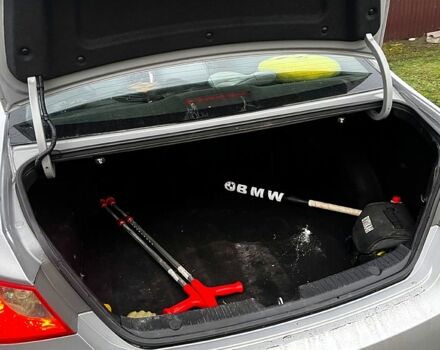 Сірий Хендай Соната, об'ємом двигуна 2.4 л та пробігом 170 тис. км за 8200 $, фото 5 на Automoto.ua