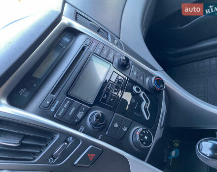 Серый Хендай Соната, объемом двигателя 2.36 л и пробегом 200 тыс. км за 9300 $, фото 34 на Automoto.ua