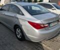 Сірий Хендай Соната, об'ємом двигуна 2 л та пробігом 605 тис. км за 7000 $, фото 1 на Automoto.ua