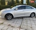 Сірий Хендай Соната, об'ємом двигуна 2 л та пробігом 563 тис. км за 7000 $, фото 1 на Automoto.ua