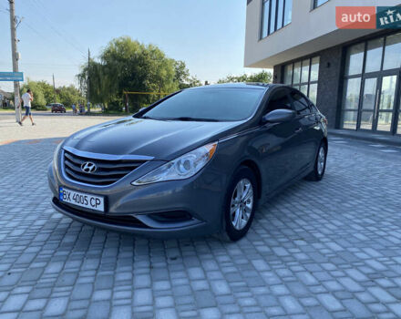 Серый Хендай Соната, объемом двигателя 2.36 л и пробегом 200 тыс. км за 9300 $, фото 17 на Automoto.ua