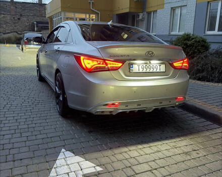 Серый Хендай Соната, объемом двигателя 2 л и пробегом 320 тыс. км за 6999 $, фото 18 на Automoto.ua