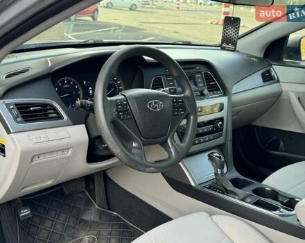 Хендай Соната 2014 у Одесі на Automoto.ua Сірий Хендай Соната, об'ємом двигуна 2.4 л та пробігом 190 тис. км за 10300 $, фото 11 на Automoto.ua