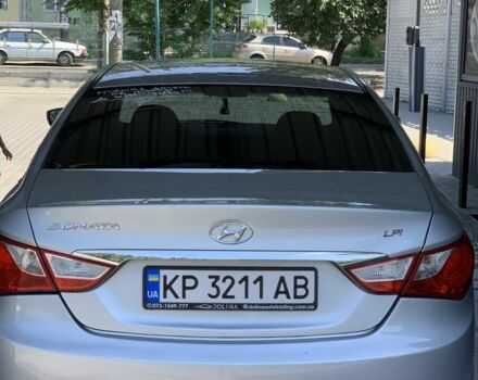 Хендай Соната 2014 в Запорожье на Automoto.ua Серый Хендай Соната, объемом двигателя 2 л и пробегом 213 тыс. км за 7500 $, фото 1 на Automoto.ua