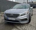 Серый Хендай Соната, объемом двигателя 2.4 л и пробегом 195 тыс. км за 9700 $, фото 1 на Automoto.ua
