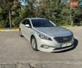 Сірий Хендай Соната, об'ємом двигуна 2 л та пробігом 351 тис. км за 8600 $, фото 4 на Automoto.ua