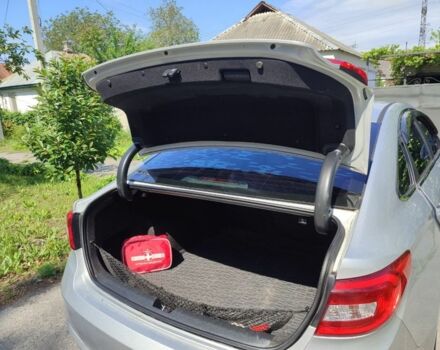 Серый Хендай Соната, объемом двигателя 2.4 л и пробегом 150 тыс. км за 10000 $, фото 3 на Automoto.ua