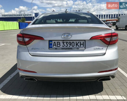 Серый Хендай Соната, объемом двигателя 2.36 л и пробегом 134 тыс. км за 11500 $, фото 3 на Automoto.ua