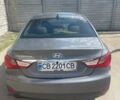 Сірий Хендай Соната, об'ємом двигуна 2.36 л та пробігом 180 тис. км за 8350 $, фото 2 на Automoto.ua