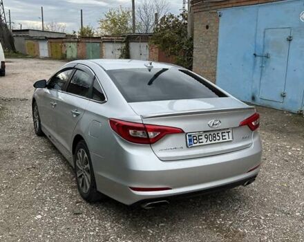 Сірий Хендай Соната, об'ємом двигуна 2.36 л та пробігом 118 тис. км за 9700 $, фото 2 на Automoto.ua