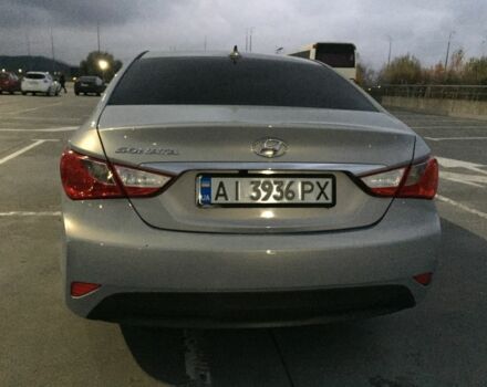 Серый Хендай Соната, объемом двигателя 2.4 л и пробегом 160 тыс. км за 8300 $, фото 5 на Automoto.ua