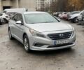 Серый Хендай Соната, объемом двигателя 2.4 л и пробегом 150 тыс. км за 7800 $, фото 1 на Automoto.ua