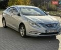 Серый Хендай Соната, объемом двигателя 2 л и пробегом 222 тыс. км за 6999 $, фото 8 на Automoto.ua
