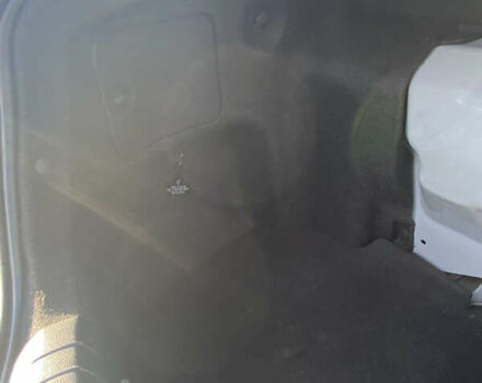 Хендай Соната 2014 у Києві на Automoto.ua Сірий Хендай Соната, об'ємом двигуна 2 л та пробігом 252 тис. км за 7350 $, фото 26 на Automoto.ua