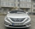 Серый Хендай Соната, объемом двигателя 2 л и пробегом 3 тыс. км за 7500 $, фото 1 на Automoto.ua