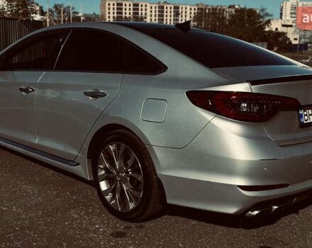 Серый Хендай Соната, объемом двигателя 2 л и пробегом 122 тыс. км за 13500 $, фото 11 на Automoto.ua