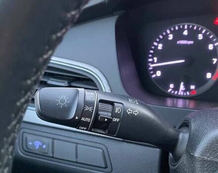 Серый Хендай Соната, объемом двигателя 2 л и пробегом 359 тыс. км за 9500 $, фото 37 на Automoto.ua