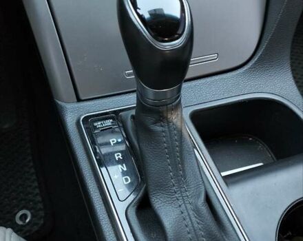 Серый Хендай Соната, объемом двигателя 2.36 л и пробегом 105 тыс. км за 11300 $, фото 8 на Automoto.ua