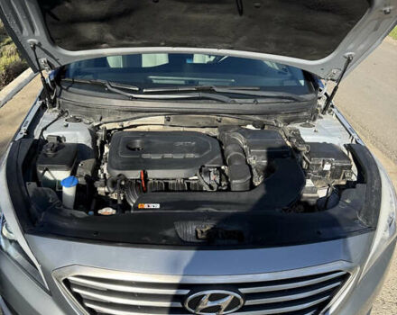 Хендай Соната 2014 у Одесі на Automoto.ua Сірий Хендай Соната, об'ємом двигуна 2.4 л та пробігом 159 тис. км за 9500 $, фото 17 на Automoto.ua