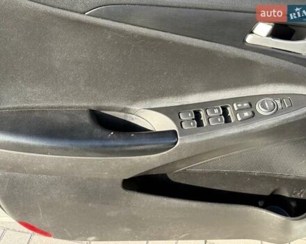 Серый Хендай Соната, объемом двигателя 2 л и пробегом 222 тыс. км за 6999 $, фото 32 на Automoto.ua