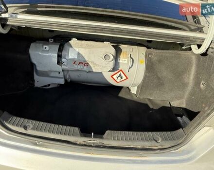 Серый Хендай Соната, объемом двигателя 2 л и пробегом 222 тыс. км за 6999 $, фото 20 на Automoto.ua