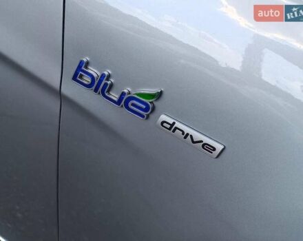 Сірий Хендай Соната, об'ємом двигуна 2.4 л та пробігом 207 тис. км за 11290 $, фото 8 на Automoto.ua