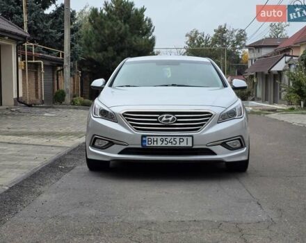 Сірий Хендай Соната, об'ємом двигуна 2 л та пробігом 255 тис. км за 9200 $, фото 3 на Automoto.ua