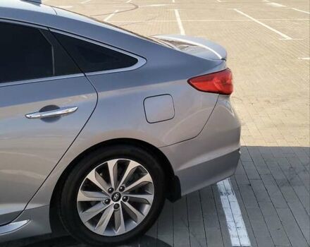 Серый Хендай Соната, объемом двигателя 2.36 л и пробегом 105 тыс. км за 11300 $, фото 18 на Automoto.ua