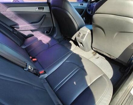 Сірий Хендай Соната, об'ємом двигуна 2 л та пробігом 230 тис. км за 9999 $, фото 2 на Automoto.ua