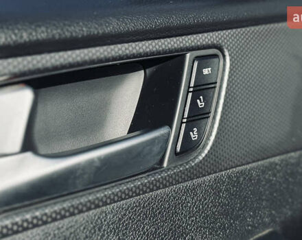 Серый Хендай Соната, объемом двигателя 2 л и пробегом 122 тыс. км за 13500 $, фото 22 на Automoto.ua