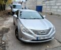 Серый Хендай Соната, объемом двигателя 2 л и пробегом 296 тыс. км за 10900 $, фото 4 на Automoto.ua