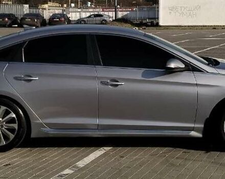 Серый Хендай Соната, объемом двигателя 2.36 л и пробегом 105 тыс. км за 11300 $, фото 22 на Automoto.ua