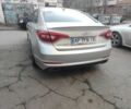 Серый Хендай Соната, объемом двигателя 2.4 л и пробегом 170 тыс. км за 9500 $, фото 2 на Automoto.ua