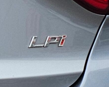 Серый Хендай Соната, объемом двигателя 2 л и пробегом 60 тыс. км за 14200 $, фото 3 на Automoto.ua