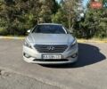 Сірий Хендай Соната, об'ємом двигуна 2 л та пробігом 351 тис. км за 8600 $, фото 3 на Automoto.ua