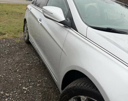 Серый Хендай Соната, объемом двигателя 2.36 л и пробегом 160 тыс. км за 11500 $, фото 1 на Automoto.ua