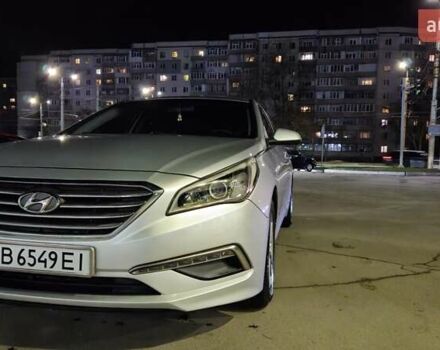 Сірий Хендай Соната, об'ємом двигуна 2.36 л та пробігом 198 тис. км за 11500 $, фото 3 на Automoto.ua