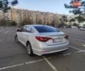 Серый Хендай Соната, объемом двигателя 2 л и пробегом 399 тыс. км за 9800 $, фото 1 на Automoto.ua