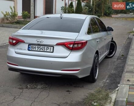 Сірий Хендай Соната, об'ємом двигуна 2 л та пробігом 255 тис. км за 9200 $, фото 14 на Automoto.ua