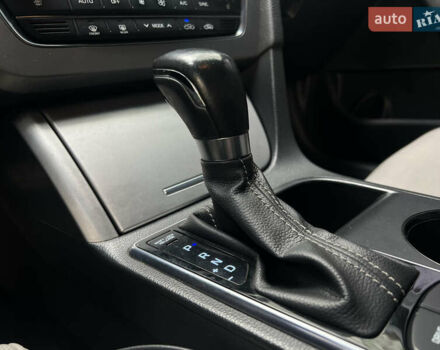 Серый Хендай Соната, объемом двигателя 2 л и пробегом 138 тыс. км за 10899 $, фото 20 на Automoto.ua