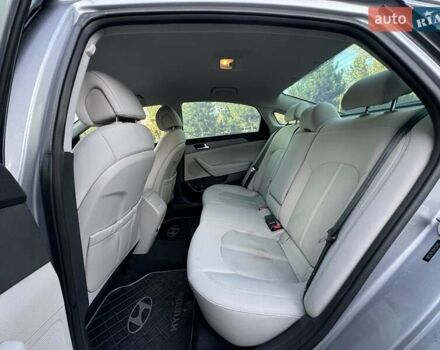 Хендай Соната 2014 у Одесі на Automoto.ua Сірий Хендай Соната, об'ємом двигуна 2.4 л та пробігом 190 тис. км за 10300 $, фото 14 на Automoto.ua