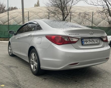 Серый Хендай Соната, объемом двигателя 2 л и пробегом 3 тыс. км за 7500 $, фото 5 на Automoto.ua