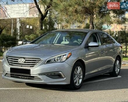 Хендай Соната 2014 у Одесі на Automoto.ua Сірий Хендай Соната, об'ємом двигуна 2.4 л та пробігом 190 тис. км за 10300 $, фото 5 на Automoto.ua