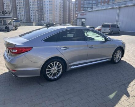 Сірий Хендай Соната, об'ємом двигуна 2.36 л та пробігом 112 тис. км за 11500 $, фото 3 на Automoto.ua
