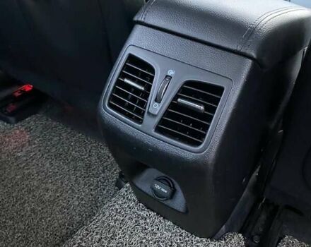 Серый Хендай Соната, объемом двигателя 2 л и пробегом 359 тыс. км за 9500 $, фото 42 на Automoto.ua