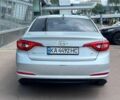 Хендай Соната 2014 в Киеве на Automoto.ua Серый Хендай Соната, объемом двигателя 2 л и пробегом 204 тыс. км за 10700 $, фото 3 на Automoto.ua