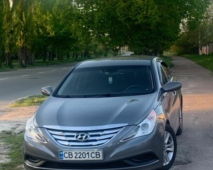 Серый Хендай Соната, объемом двигателя 2.4 л и пробегом 125 тыс. км за 8200 $, фото 3 на Automoto.ua