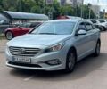 Хендай Соната 2014 в Киеве на Automoto.ua Серый Хендай Соната, объемом двигателя 2 л и пробегом 204 тыс. км за 10700 $, фото 6 на Automoto.ua
