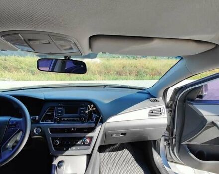Сірий Хендай Соната, об'ємом двигуна 2 л та пробігом 230 тис. км за 9999 $, фото 35 на Automoto.ua